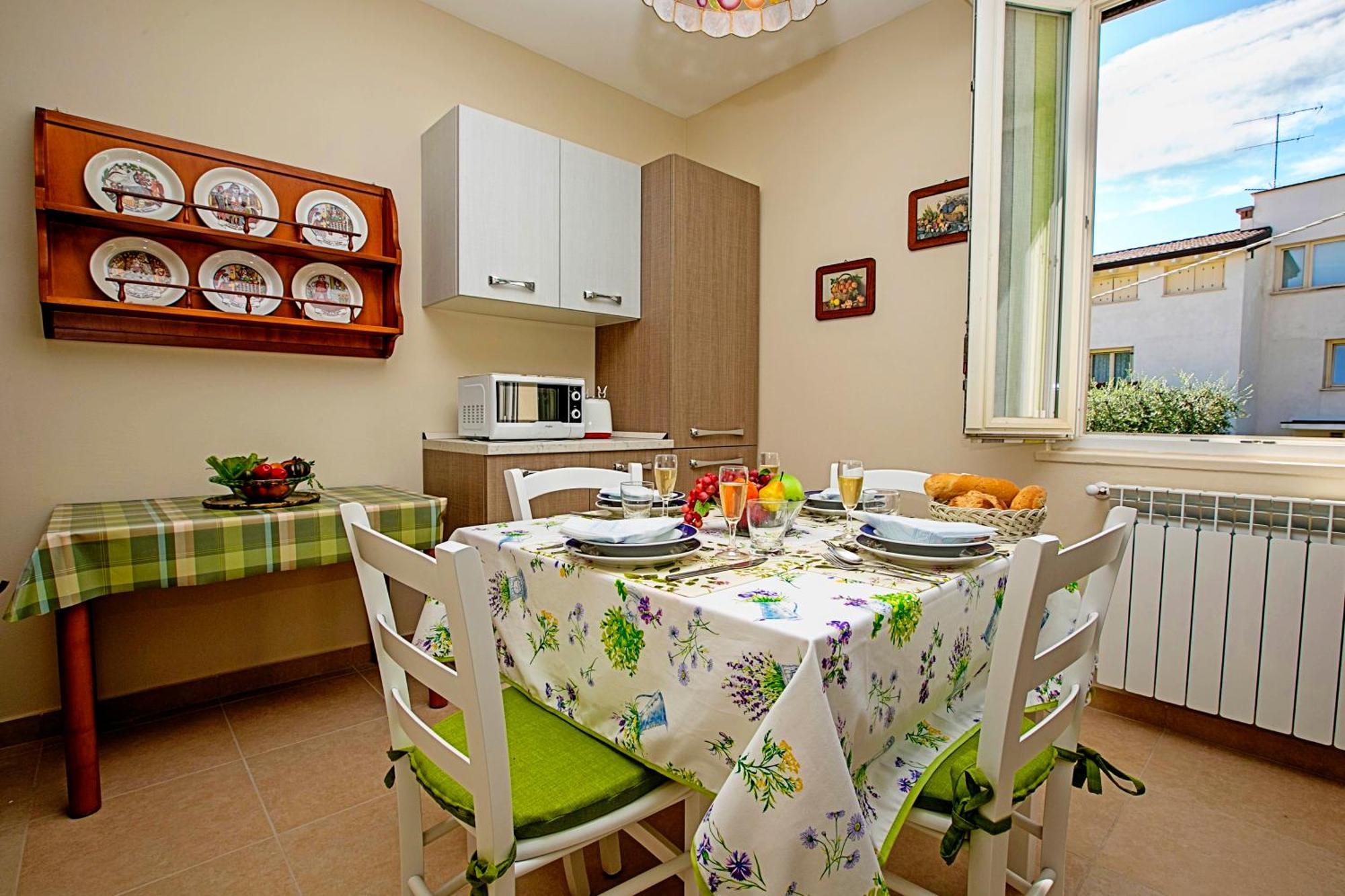 Villa Mimosa - Appartamento 2 - Happy Rentals Desenzano del Garda Exterior photo