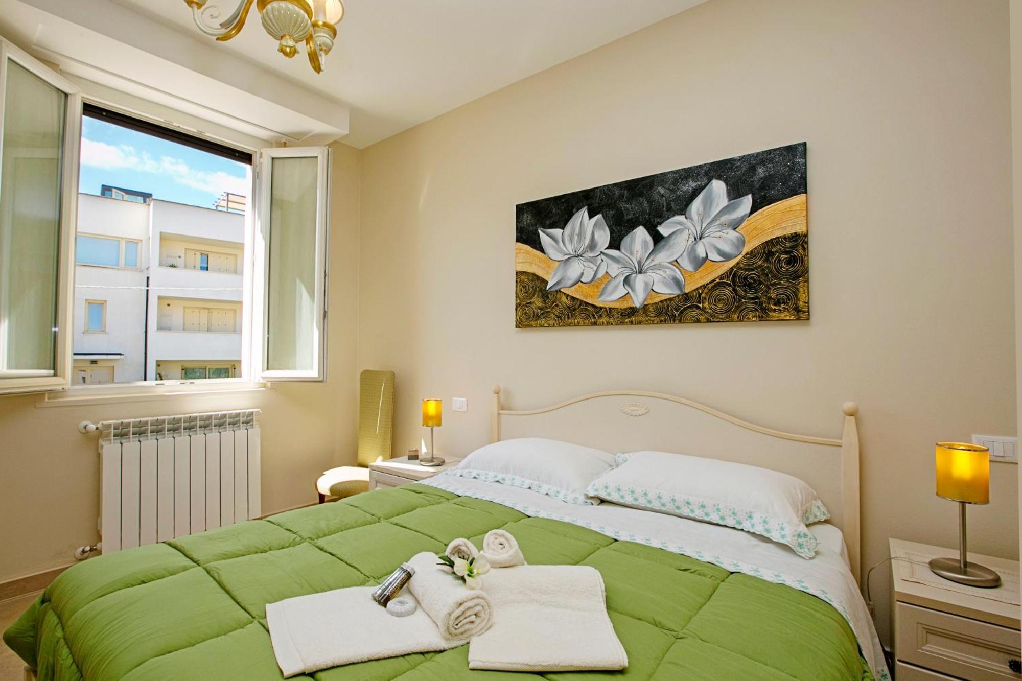 Villa Mimosa - Appartamento 2 - Happy Rentals Desenzano del Garda Exterior photo